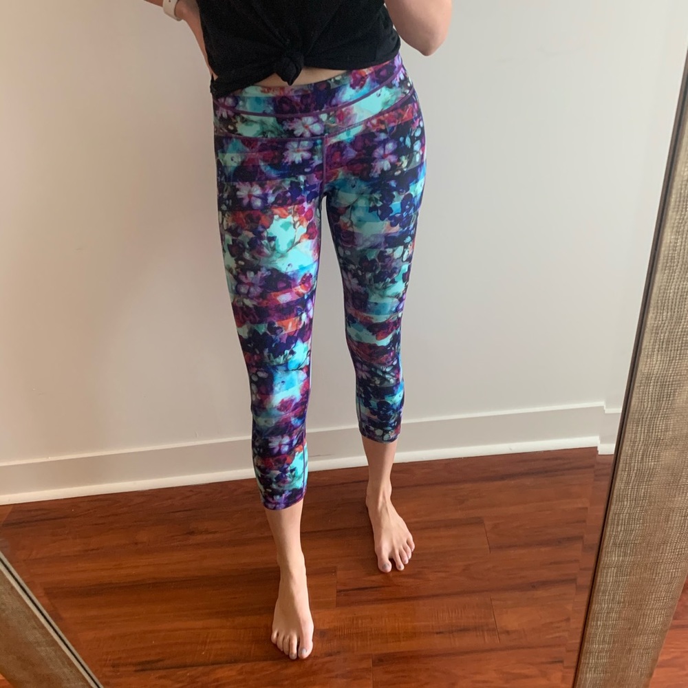 Athleta Sonar Capri